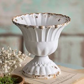 Medium Scalloped Cup - Min of 4