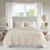 King Size 3 Piece Reversible Scalloped Edges Microfiber Quilt Set in Seafoam