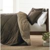 Full/Queen 3-Piece Microfiber Reversible Comforter Set in Blush Pink and White
