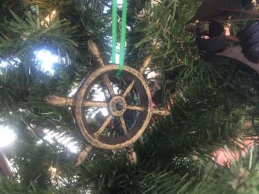 Christmas Ornament Wall Sign (Options: Antique Gold Ship Wheel)